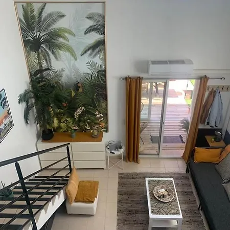 Сasa de vacaciones La Baie D'alon