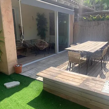 Сasa de vacaciones La Baie D'alon *